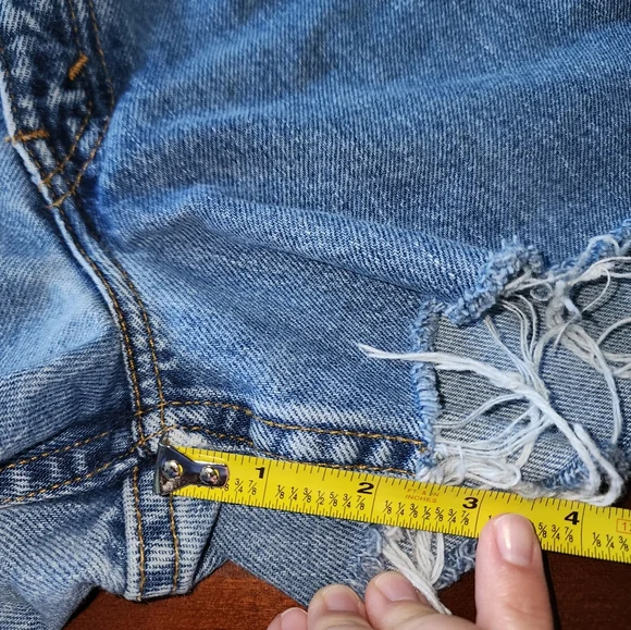 Vintage Levis Jean Shorts 550 Blue Jeans  Cut Off Light Blue Made USA Women's 10 - Picture 5 of 14
